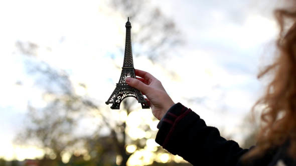 Ouch! I fell in the pit called love at the Eiffel Tower.